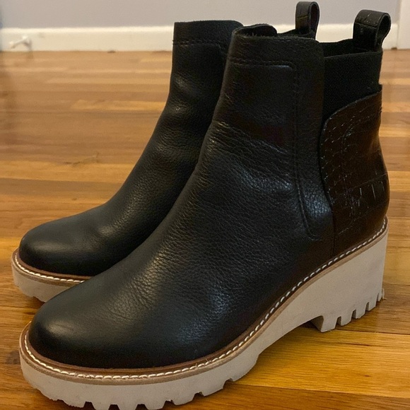 Dolce Vita Women’s Black Booties Size 7 - Picture 1 of 8